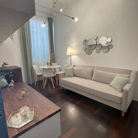 Bilocale Di Prestigio: Milano Centro Daire Dış mekan fotoğraf